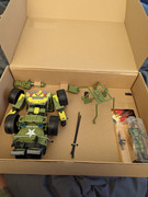 G-I-Joe-x-Transformers-Bumblebee-A-W-E-Striker-07