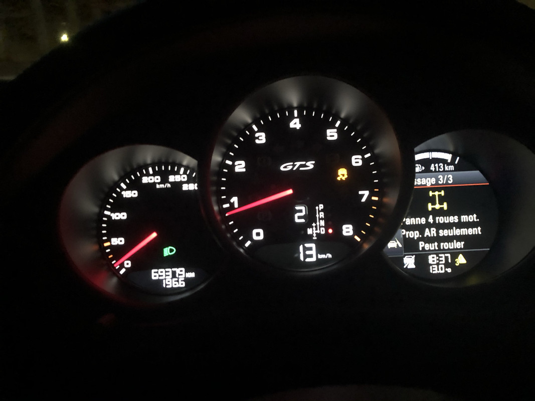 59E236D3-1E57-4DBB-8BEB-795832217B0F