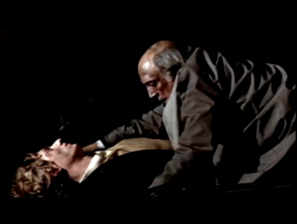 vlcsnap-2016-11-10-19h07m27s714