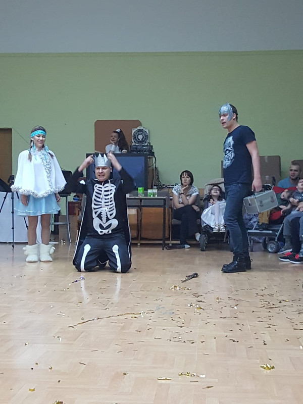 7235C420-DFBE-46C6-A953-D6D77D85ACDF