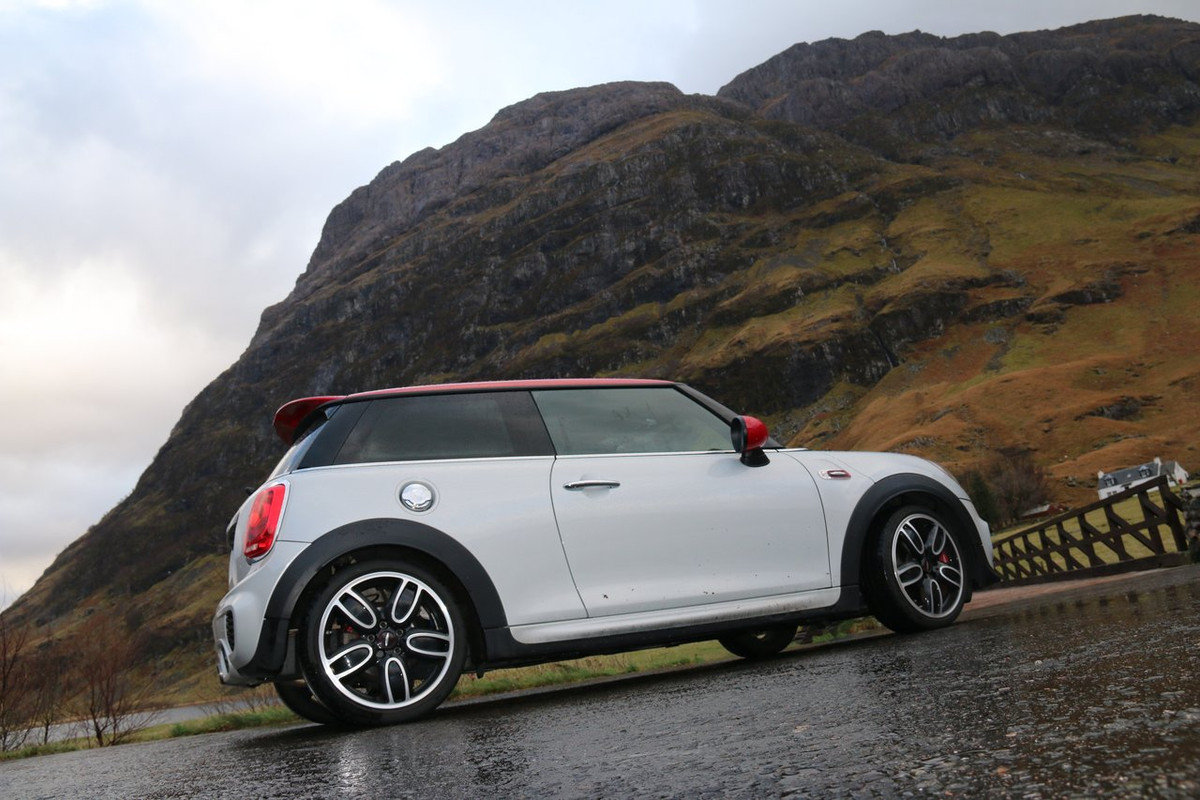 3A71A718-0DBA-48C3-BE4F-D2759064D5C5