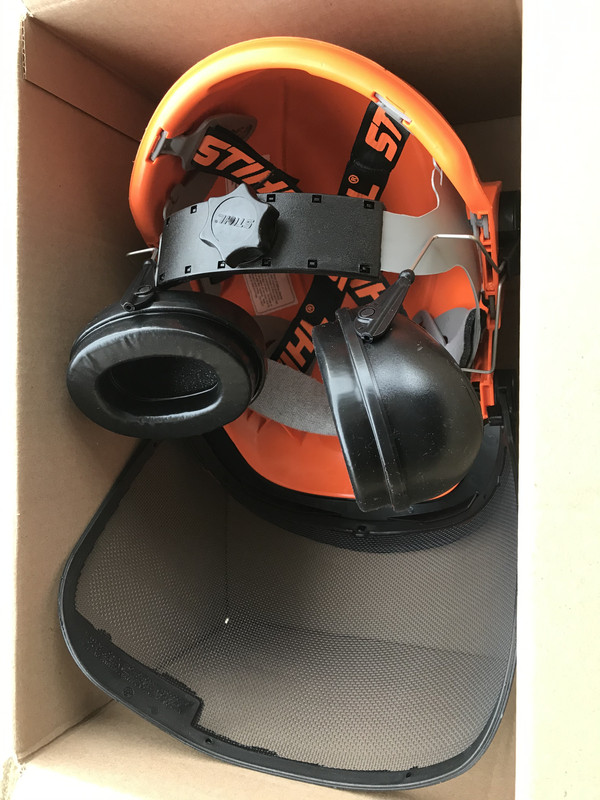 EEB7EE9C-501A-4957-86BC-F9F4FFBB5B35