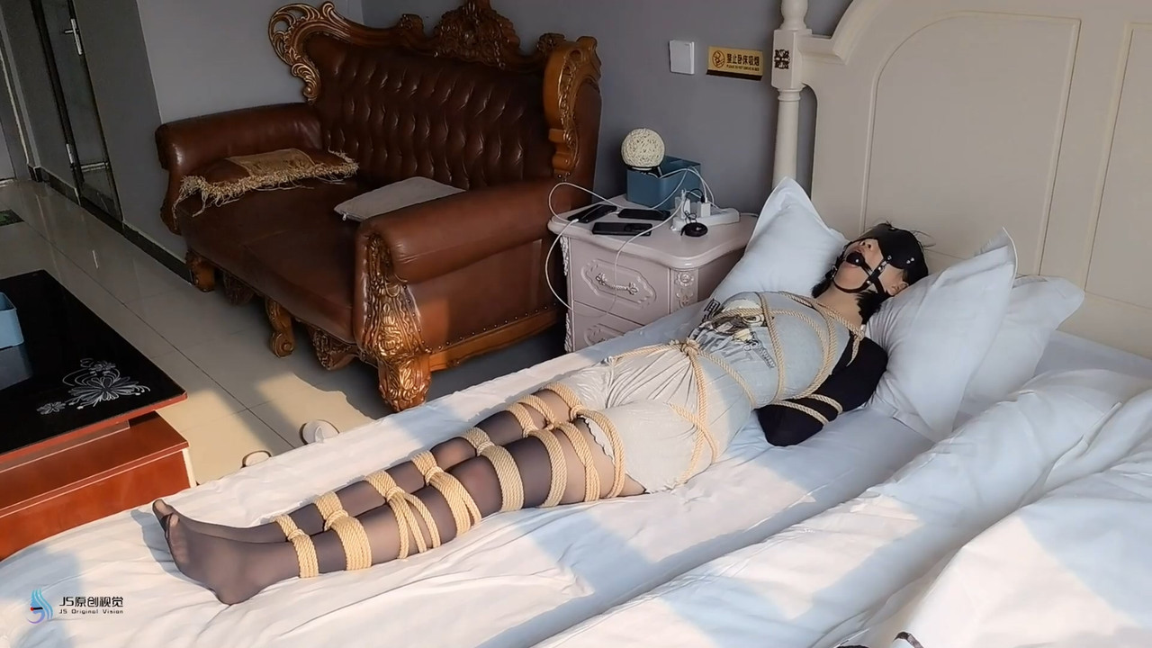 JS原创 不速之客.mp4_20220816_185205.833