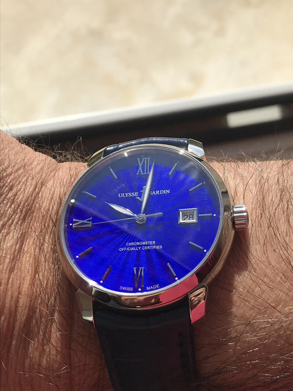 87DA9BA3-514F-4E3C-A08A-4CF74A100478