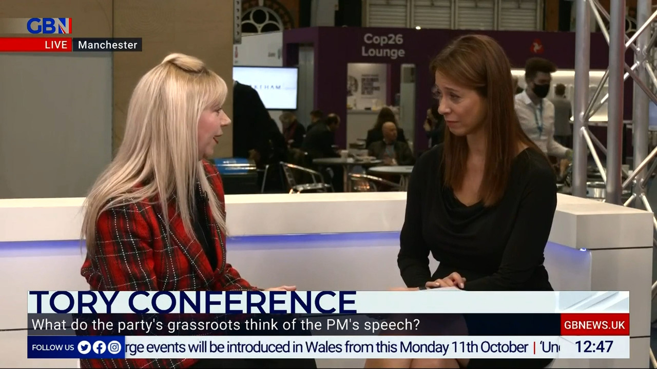 10.06 - 12.00.00 - The Briefing Lunchtime with Gloria De Piero. Your ....ts_snapshot_49.03.805