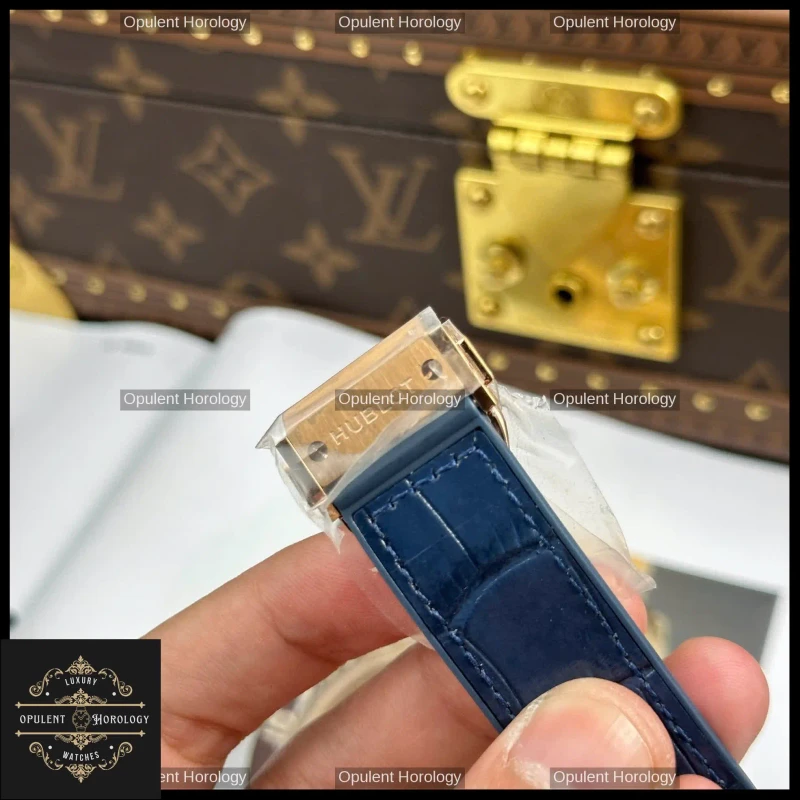 Hublot Classic Fusion King Gold Plated 42mm Blue Dial Swiss Automatic Movement