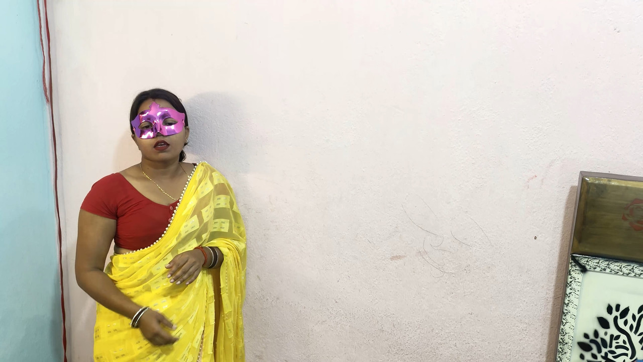 Married Badi Bahan Ki Gaand Faad Chudai Desi Anal Sex.mp4_snapshot_00.08.000