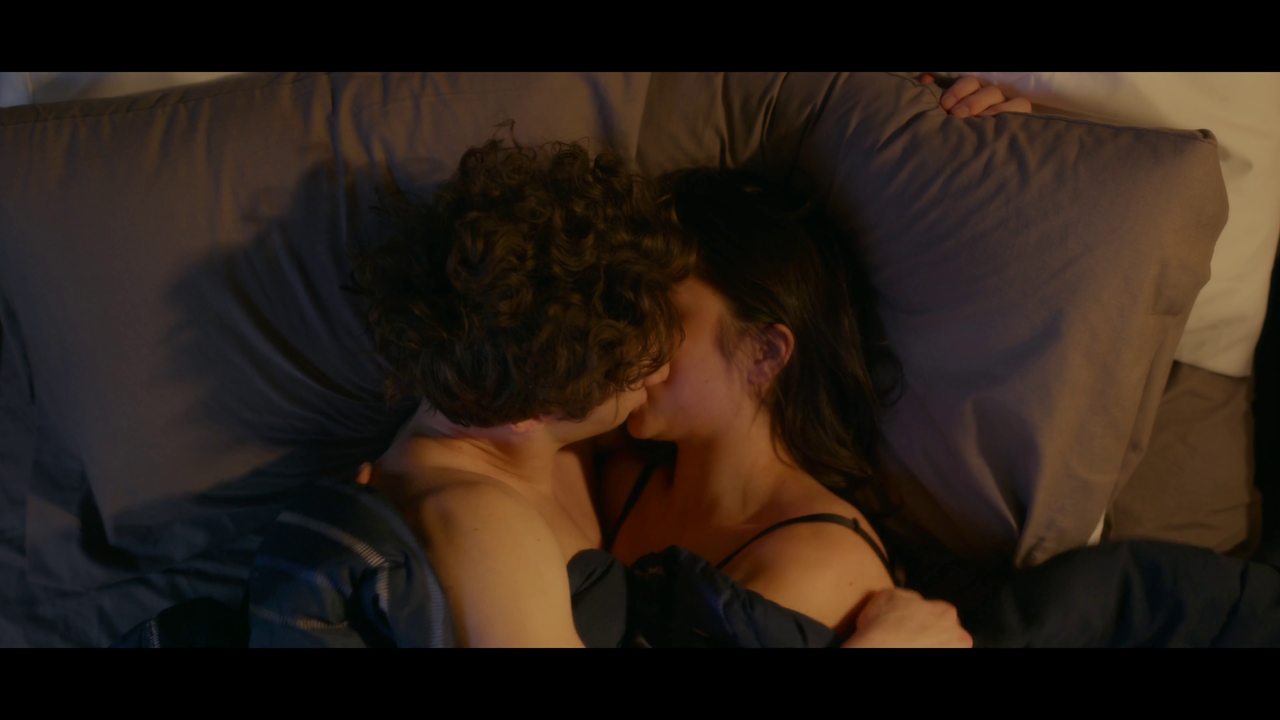 vlcsnap-2023-12-02-01h12m10s944