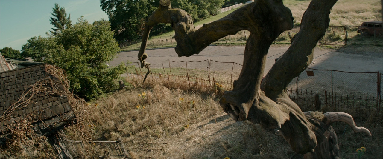 It 2017 (1080p x265 10bit Tigole).mkv_snapshot_01.15.19_[2017.12