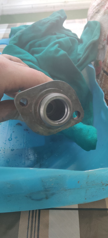 32CFB329-3ED0-4E7F-855F-CF2170829D17