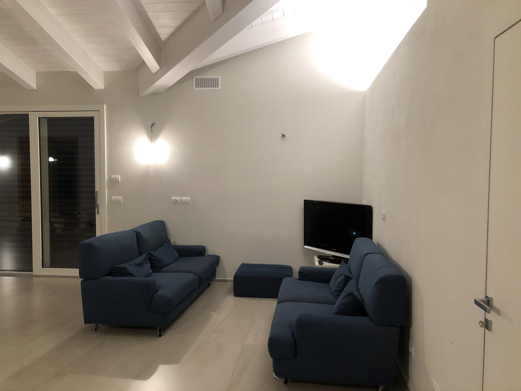 E6D4C1A1-811E-46EB-8DEF-0C04F6A0B284