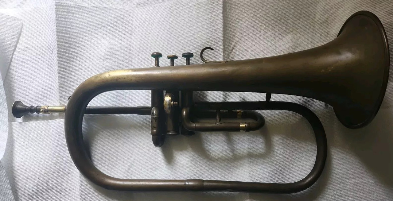 Besson Paris Flugelhorn sn 46645 (1)