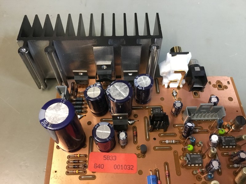 [Bild: Blaupunkt-CP-2850-NT-DAC-Platine-top-02.jpg]