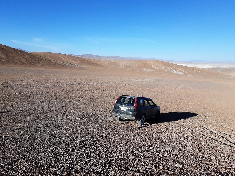 Chasse aux météorites dans le désert de l'Atacama Atacama-207