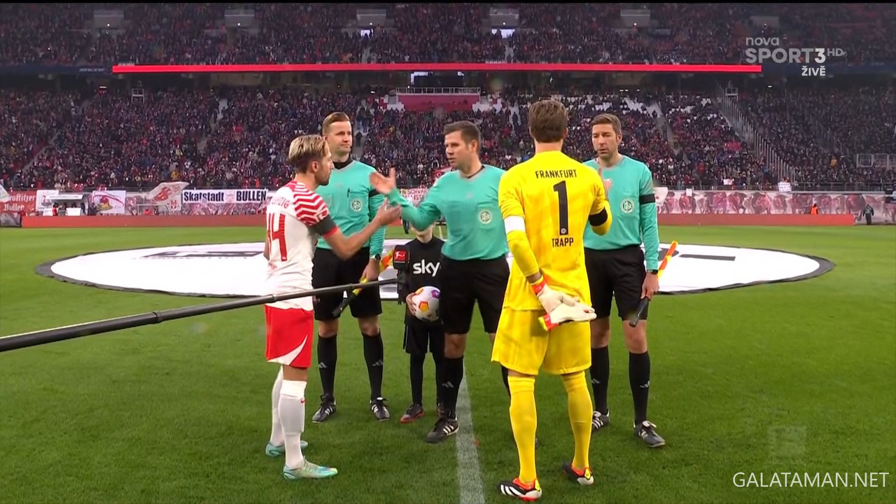 20240113-LEI-FRA-BL_1EN.ts_snapshot_01.42.199