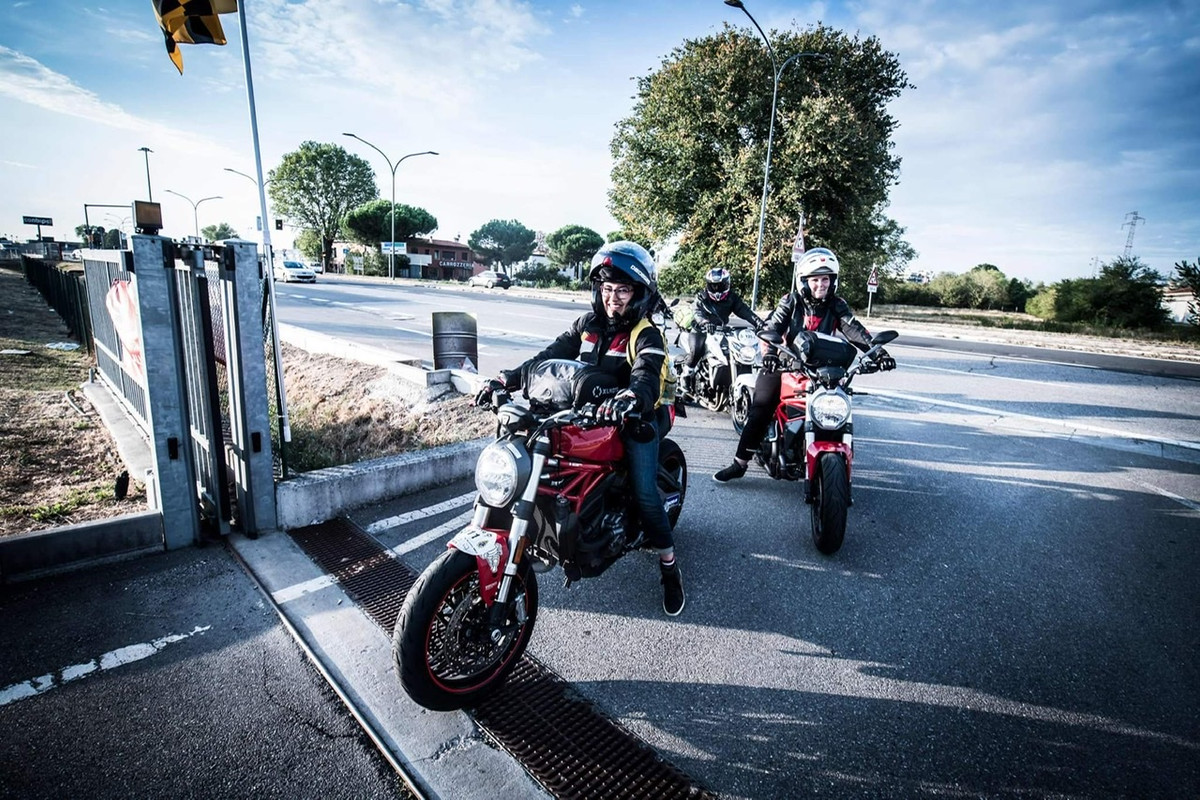 BEDB5364-E164-4A15-A863-EBC2DB79992D