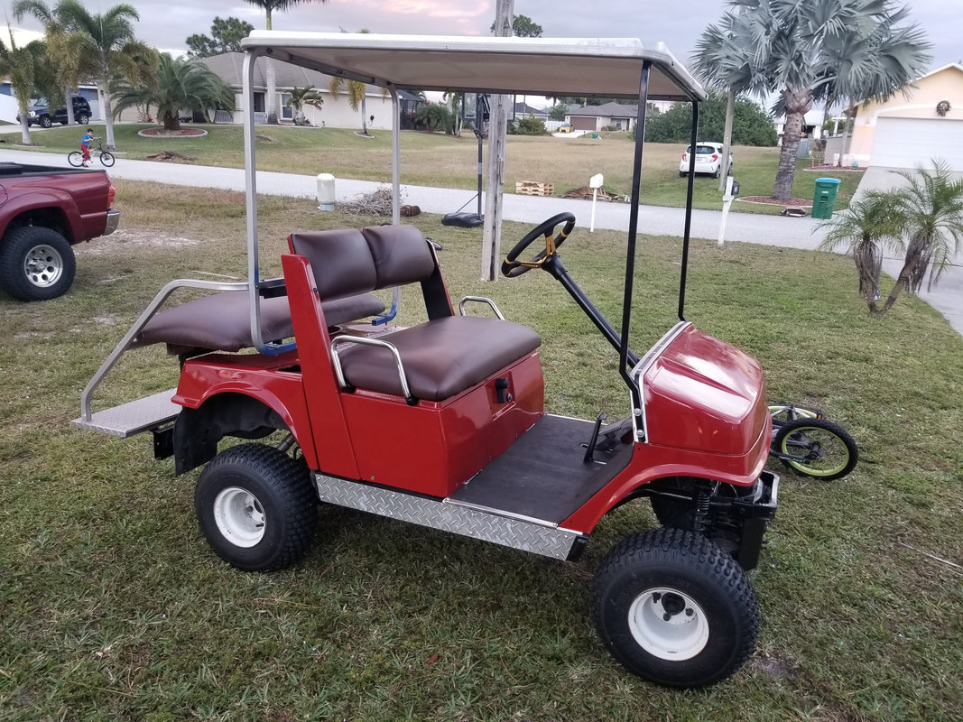 Watch This Angry Golfer S Temper Tantrum Backfire In Spectacular Fashion Temper Tantrums Angry Tantrums