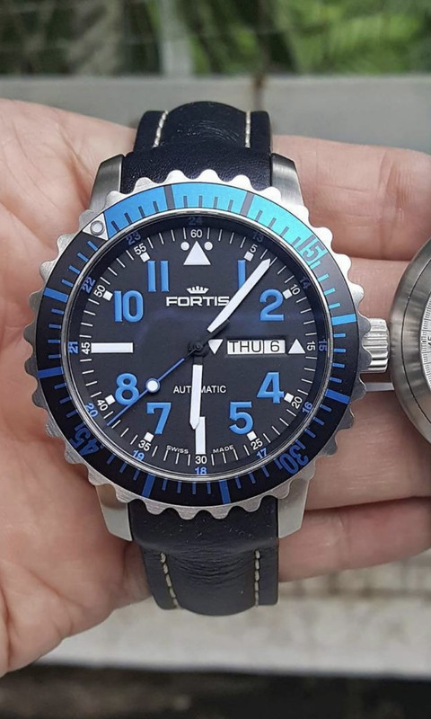 3F274B0F-889F-40CF-AE1A-769353D64B0A