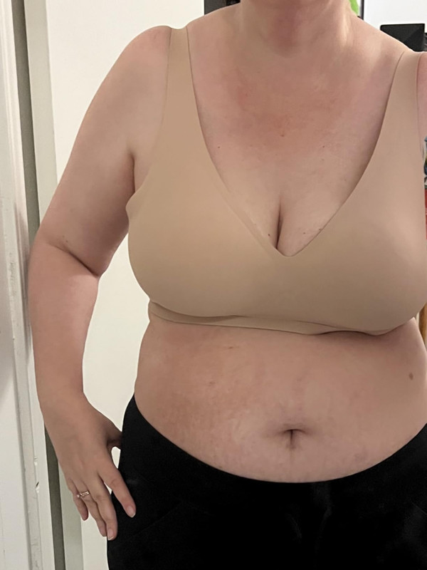 Rese&ntilde;a - Corpi&ntilde;o beige