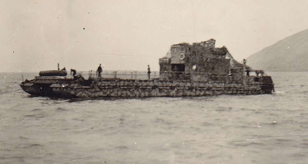 Siebelfähre Marinefährprahm Fähre mit super Tarn