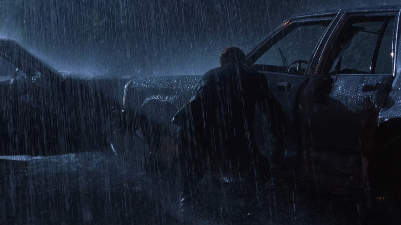 King of New York 1990 (1080p x265 10bit Tigole).mkv_snapshot_01.