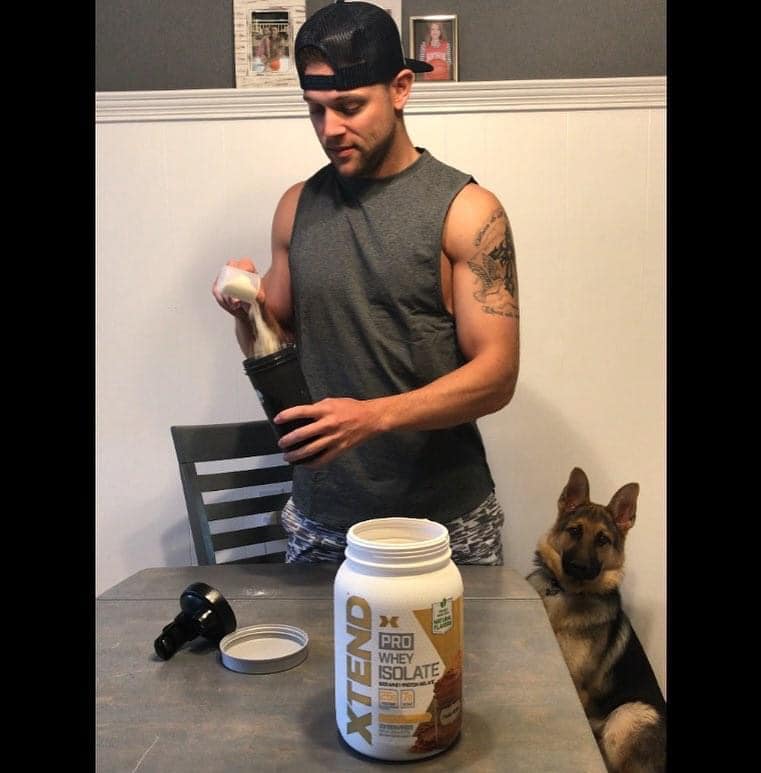 6AD9D33F-FE94-4D7C-9409-3D289E6BDFFB