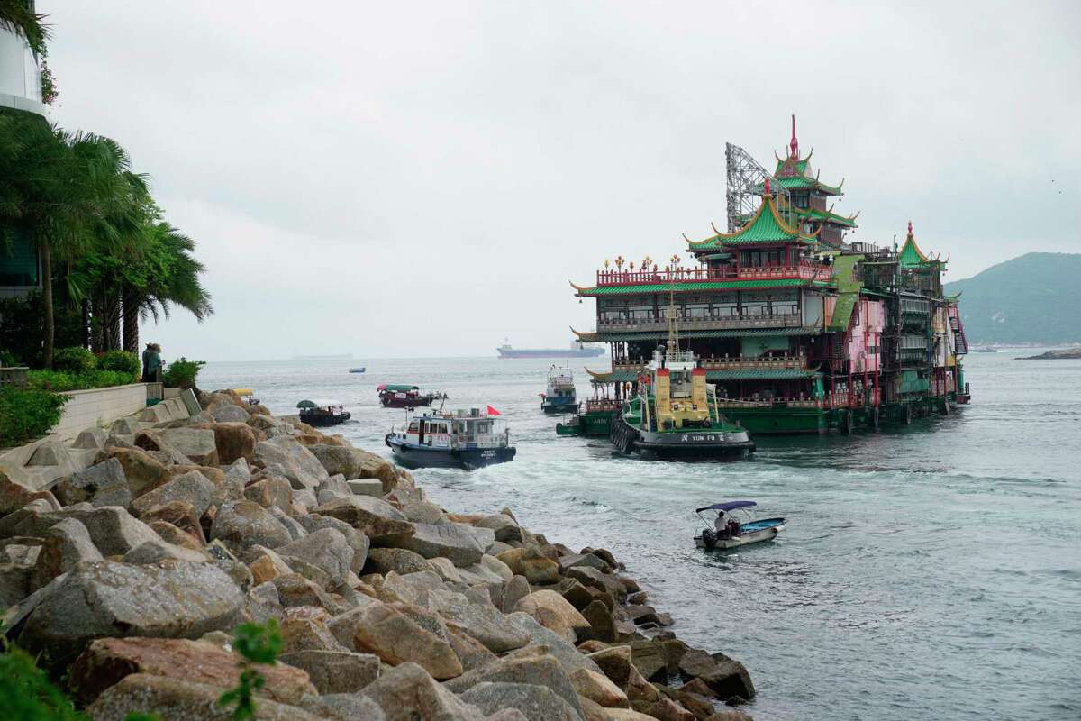 Se hunde el Jumbo, el famoso restaurante flotante de Hong Kong