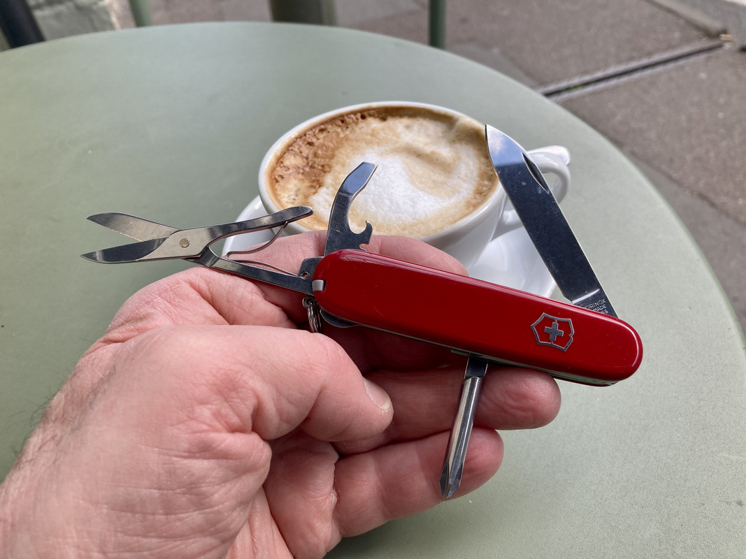 2DA78761-C19C-49AC-BA9E-D39C3FF768FF