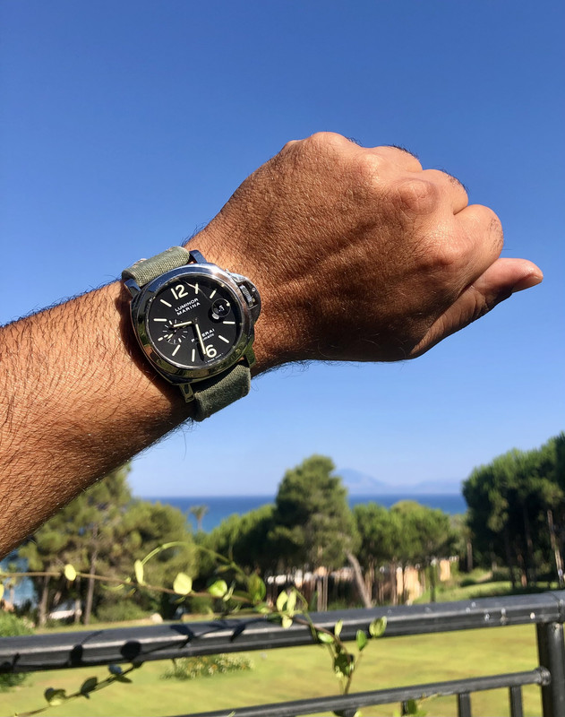 AA968189-E6F0-42E6-AA6B-5E732119B1F7