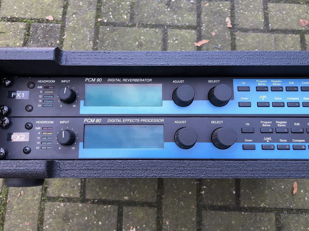 E0674853-E828-42B5-A8A0-849ECD6127E5