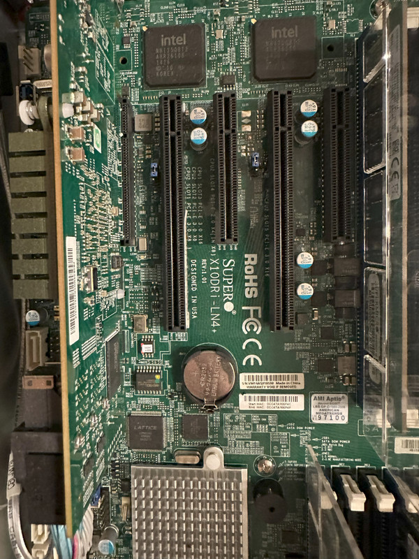 [FS][USCA] STORAGE SUPERMICRO SERVER, EXTERNAL and INTERNAL DRIVES