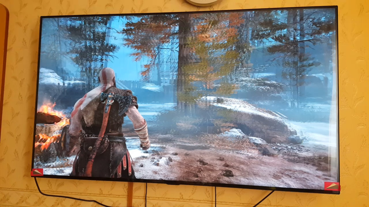 god_of_war_oled_C8_01.jpg