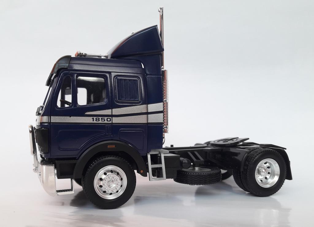 Mercedes Benz SK 1850 Wiking (7)