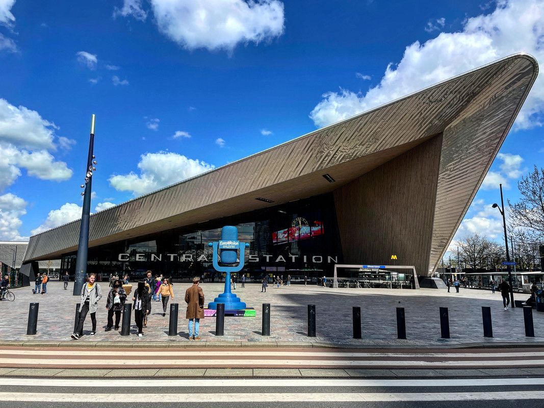 1DF0F012-D82B-4496-A41F-F5C0E0F40349