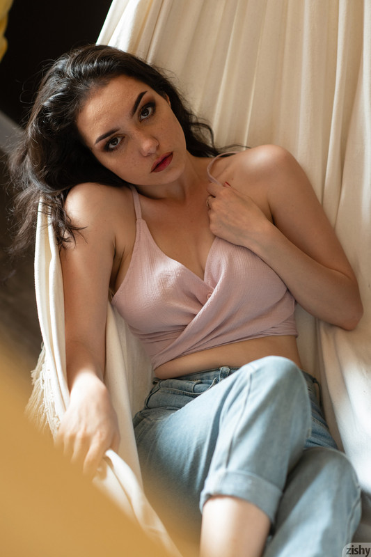 full_004_1237281248213062