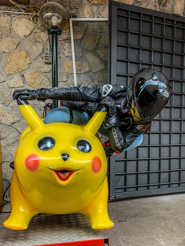 DA02B32E-930D-4F39-A037-F41A43FC3F01