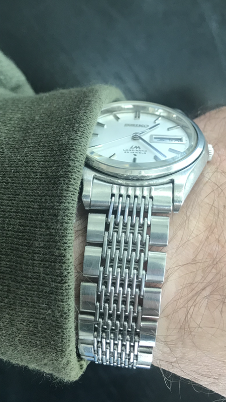 7E44B215-D028-4C36-8A44-172A2223455B