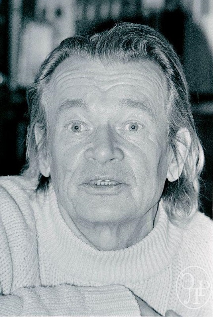 V-Selunin