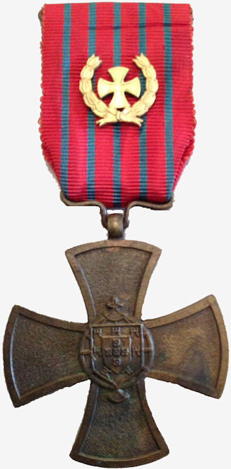Cruz-de-Guerra-de-1-classe-620