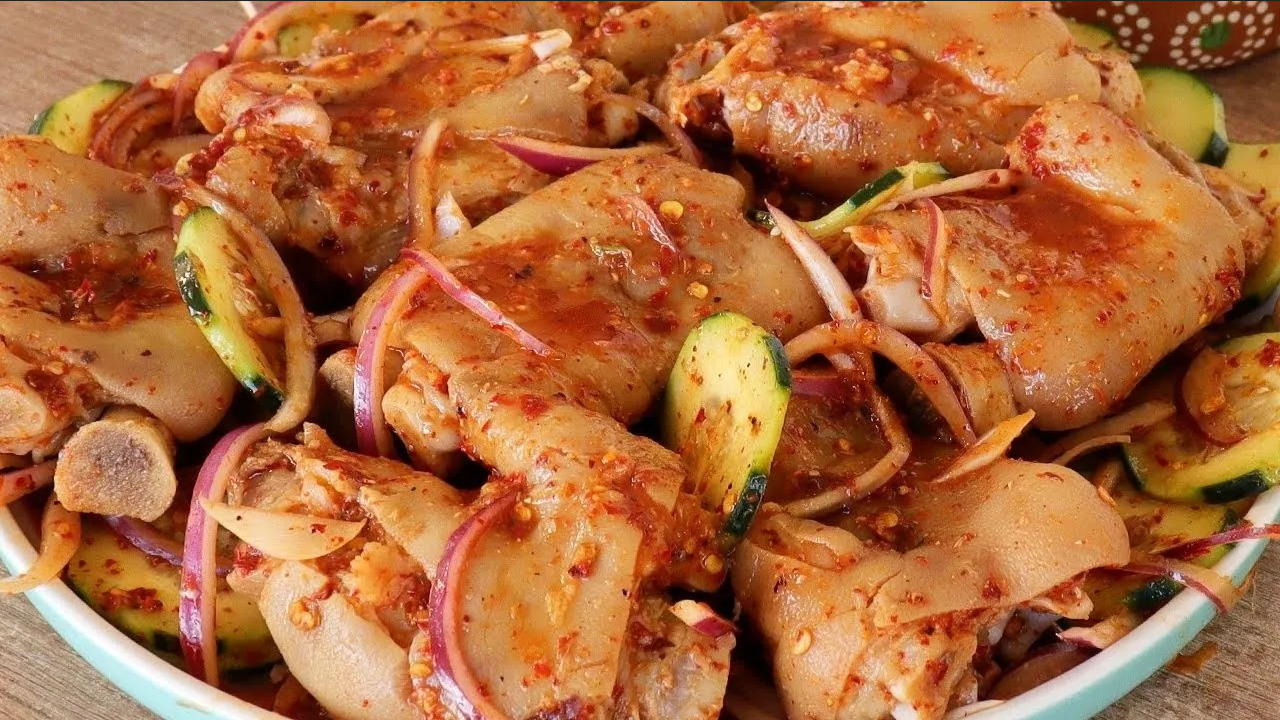 Aguachile de manitas de cerdo: Una receta fácil y diferente