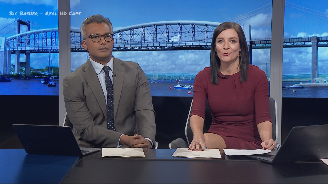 06.11 - 18.00.00 - ITV News West Country. Breaking news and current s....ts_snapshot_24.44.247