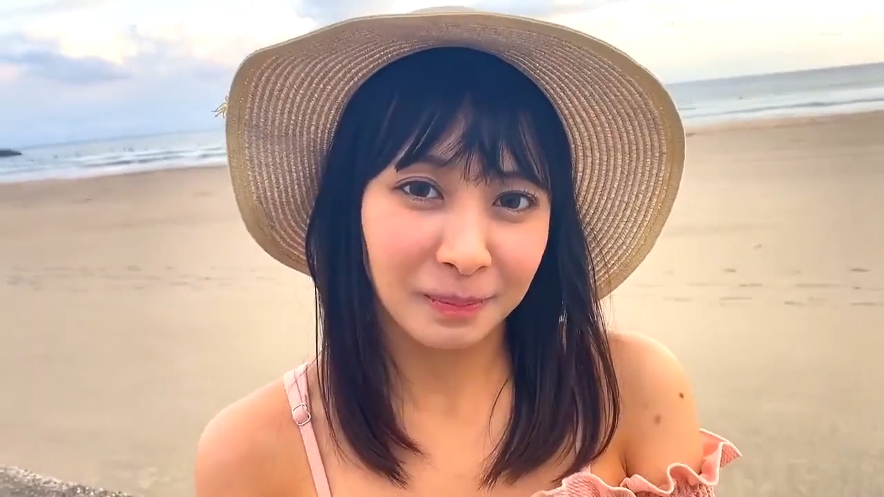 NTTR-051 The cameraman switched bodies with Rika.