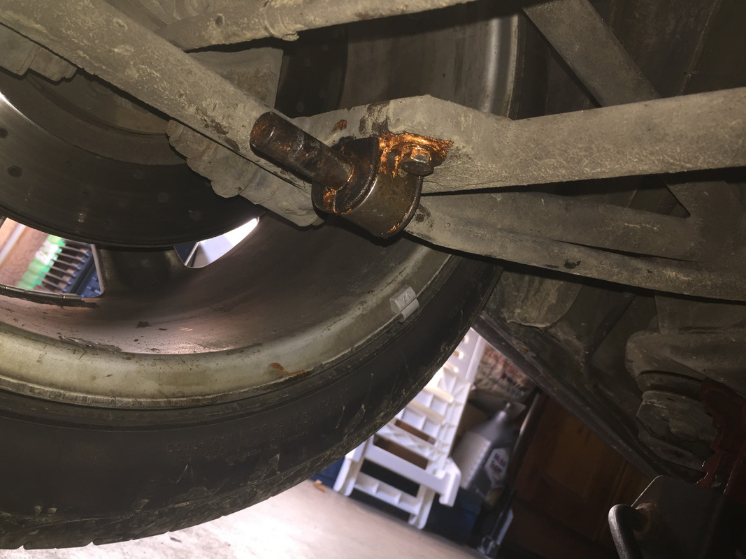 AEBA7E43-9D2D-42C3-86D2-152D0FF07200