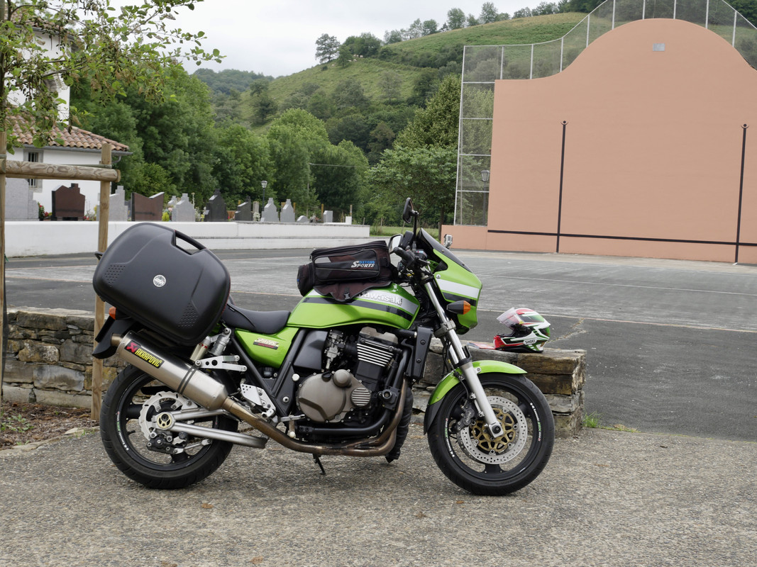 9AAE97AD-020A-42DF-B757-D7A309D97152