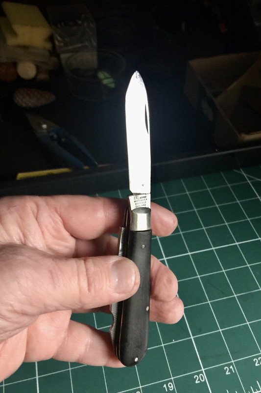 A4C1B1FF-CD5C-432D-AAFE-7E4A79299FCE