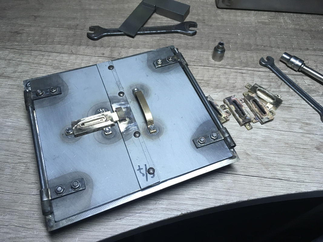 3185234F-9024-4629-8D24-F821F33676B0