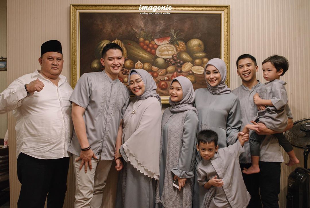 Keluarga Rezky Aditya
