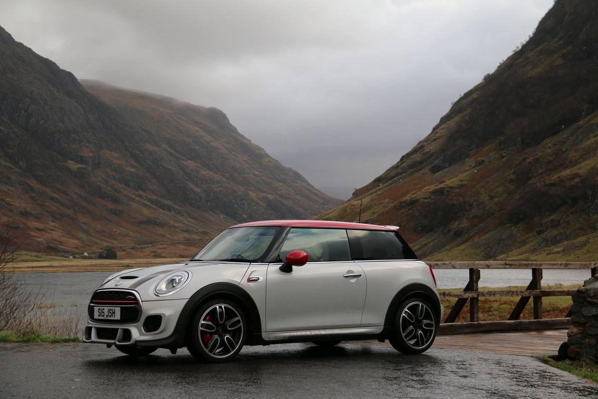 3B31DD78-1F8D-4023-859A-1943004F489B