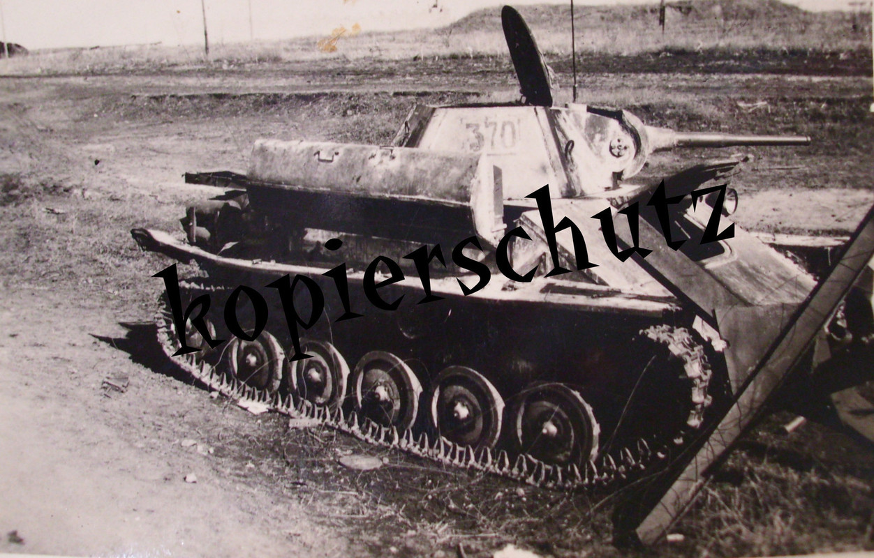 Rußland Zerschossener Russischer Panzer Turm Zah