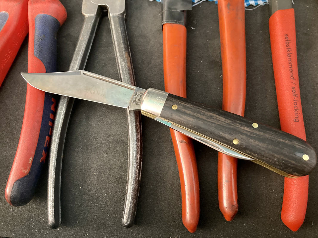 F2C0B3D9-14DF-4229-B07F-AEBBD3F6EB93